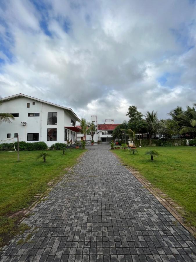 The Green Estate Resort Nashik Dış mekan fotoğraf